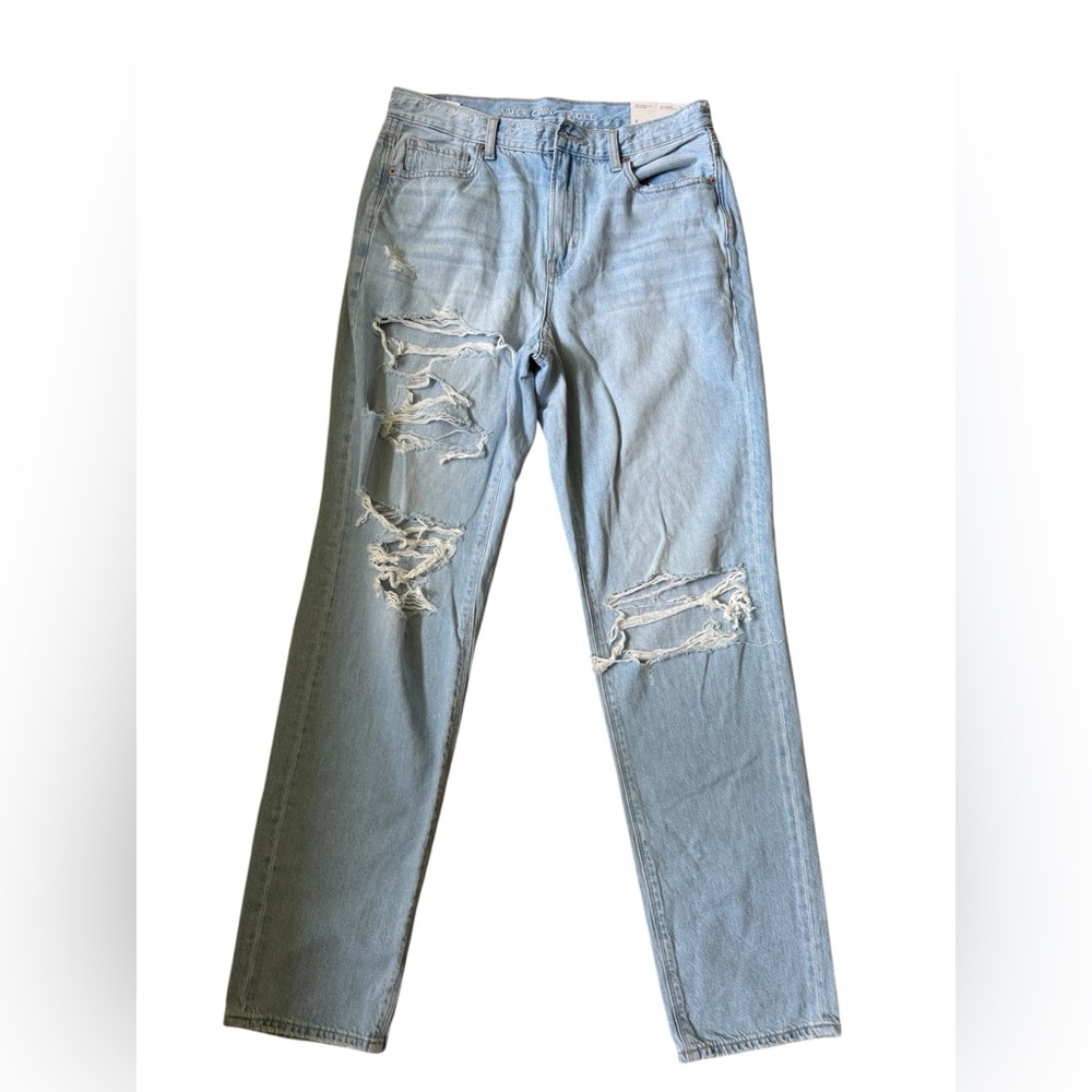 American Eagle Mom Straight Jeans - Ultra distressed